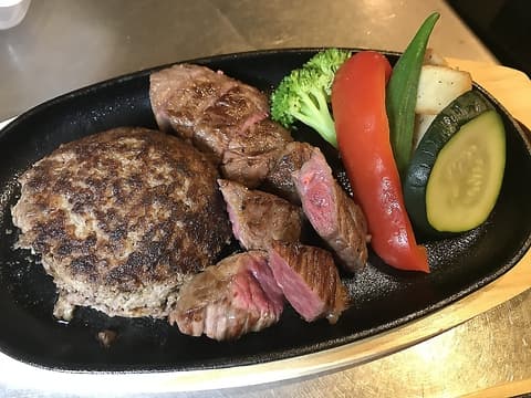 キャナリーカフェ Canary Cafe 愛宕