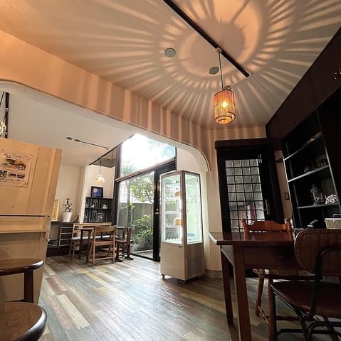 salon de 8 cafe サロン ド ハチ カフェ