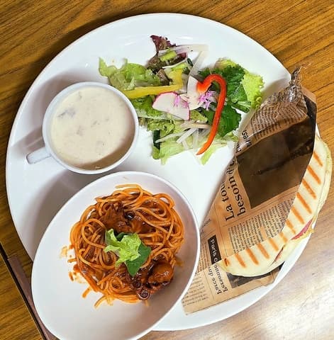 fruitier plus+ フリュティエプラス スクエア店