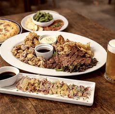 中町フードホール 2