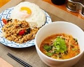 セップイリー タイ料理 3