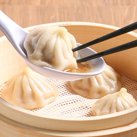 羽根つき焼小籠包 鼎 sルクア大阪店