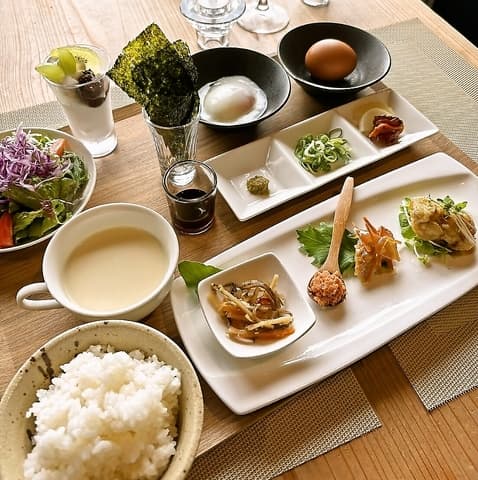 カジュアルキッチン Nisiki Dining