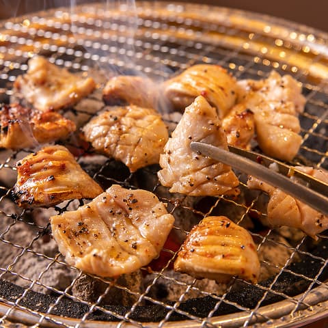 マル超ホルモン 404