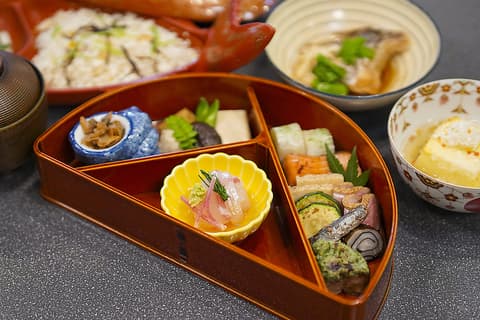 鯛ごはん懐石 瓔珞