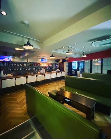 BAR TRIANGLE トライアングル 渋谷