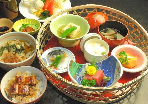 レストラン シャンデリア