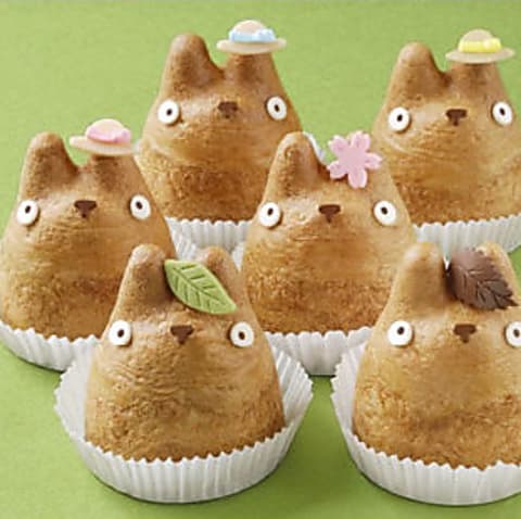 白髭のシュークリーム工房