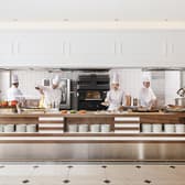 宝塚ホテル ビュッフェ&カフェレストラン アンサンブル 3