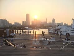 オーシャン フロート カフェ 大さん橋 2