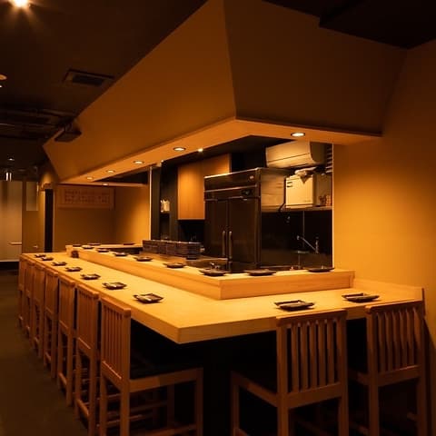 本格炭火焼鳥　鳥よう