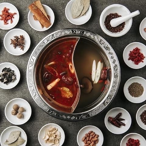 本格薬膳火鍋 重慶