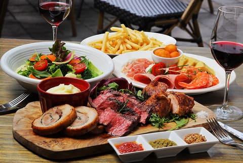 grigio la tavola グリージョ ラ ターヴォラ