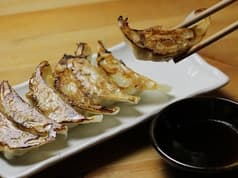 餃子とハイボール 225 2