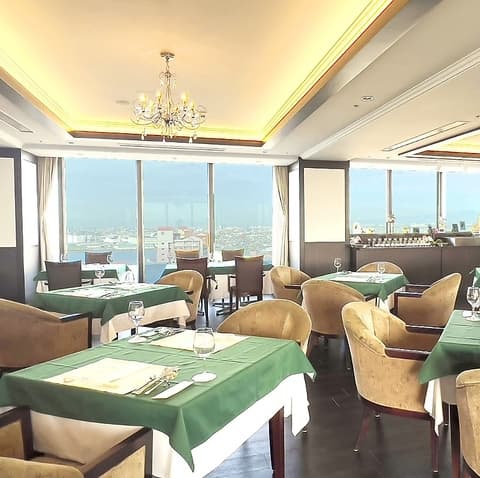 イタリアンレストラン クラブ コントラーダ