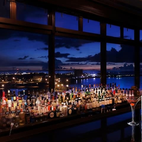 バープラネート ロワジールホテル那覇