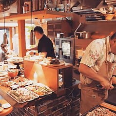 年中オイスターのビストロ　ビストロビンビン上本町5丁目店 2