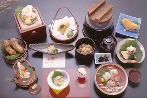 山楼海鮮 懐石 萬佳亭