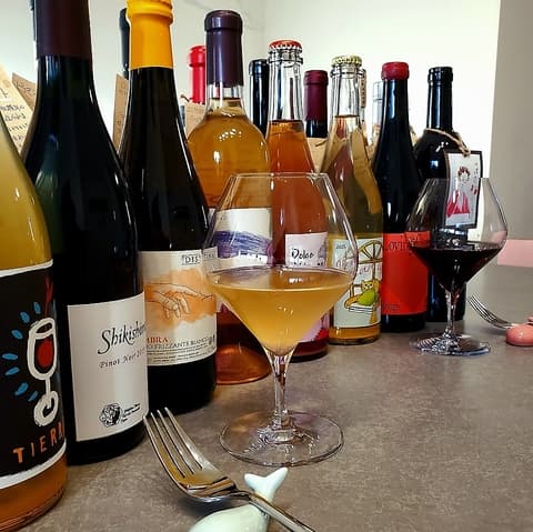 ワイン&デリ バレーナ