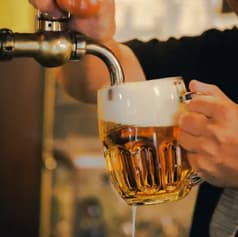 Beer Works KAMIKAZE Fried Chicken & Pizza ビアワークスカミカゼ 2