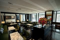 ホテル日航大阪 ロビーラウンジ 2