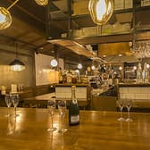 泡包シャンパンマニア 代々木店 3