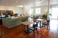 ファミリーガーデン 大野城店 2