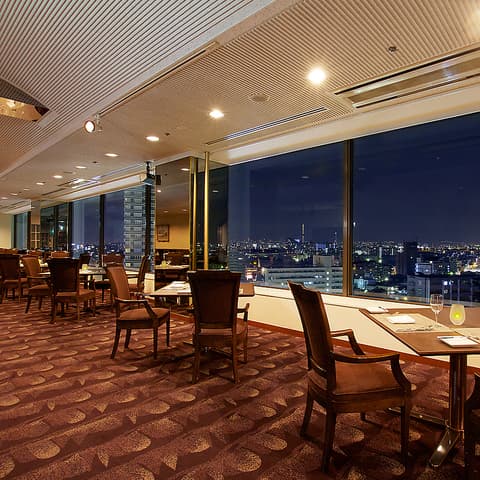 ダイニング&バー シズリング