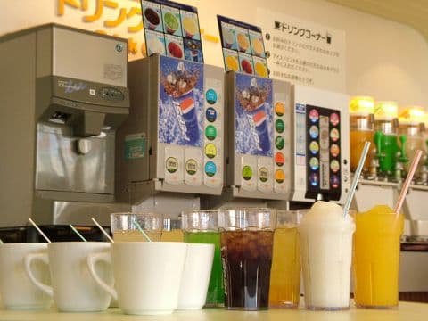 カラオケクラブ ファースト FAST