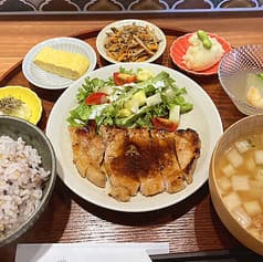 cafe Blue in Green KOUSHIENGUCHI カフェブルーイングリーンコウシエングチ 2