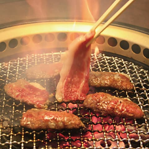 焼肉 あみ火や 新庄店
