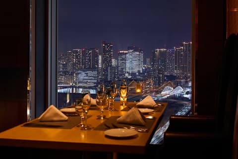 ロイヤルパークホテル オールデイダイニング ハーモニー