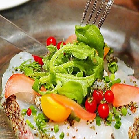 ビストロ ブワドパン