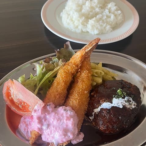 晴耕雨読 三宮店