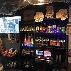 カラオケラウンジ華 2