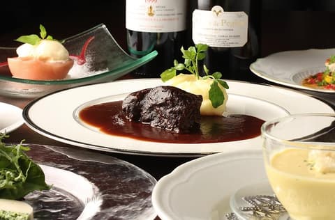 CAVE de CINQ サンク 銀座