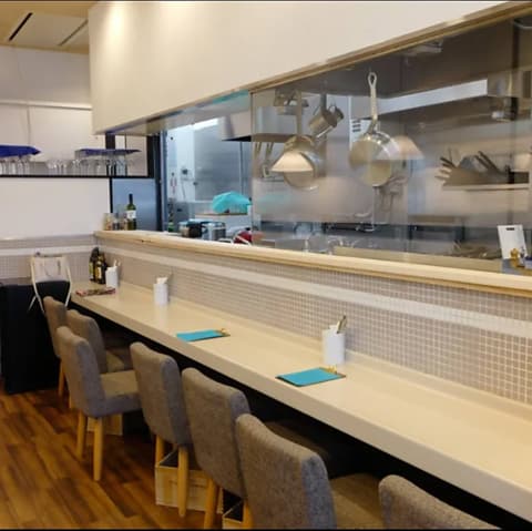 豊海ワイン食堂