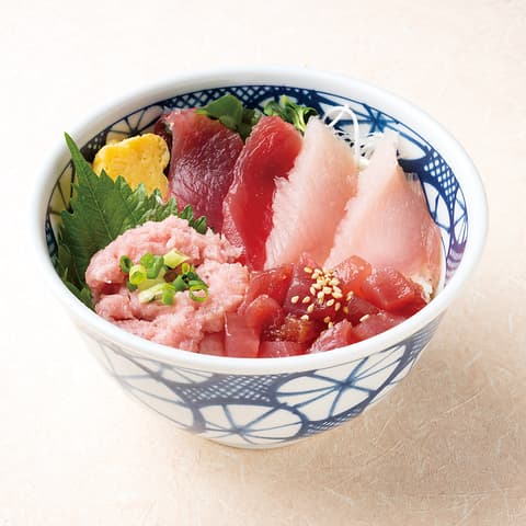 まぐろ市場 神田小川町店