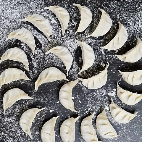 若松町餃子酒場