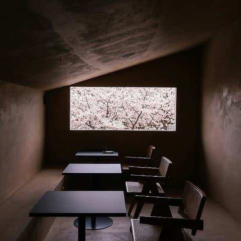 Cafe&Bar Chill's Kyoto