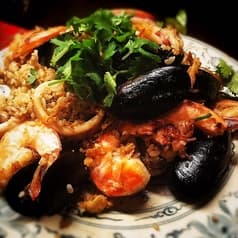 フォーンヴィェット Tiem an HOUNG VIET 2