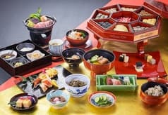 琉球料理と琉球舞踊 四つ竹 久米店 2