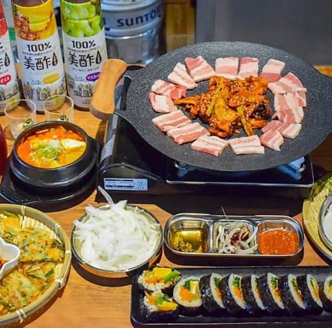 韓国料理居酒屋　チング