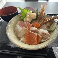 海鮮丼　海坊主 2