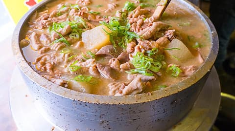 大和町もつ肉店