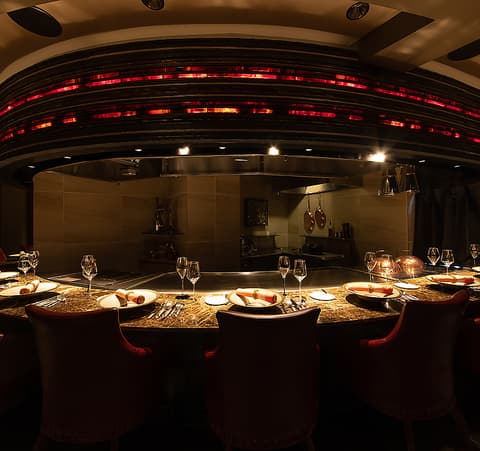 フレンチ鉄板 ギンザ フジマル(GINZA FUJIMARU)