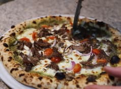 NOSTRA PIZZA ノストラピッツァ 2