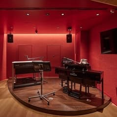 Entertainment Bar Tower8 2