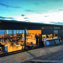 江ノ島海の家 ガーデン 2