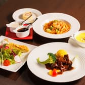 カフェレストラン Pino 3